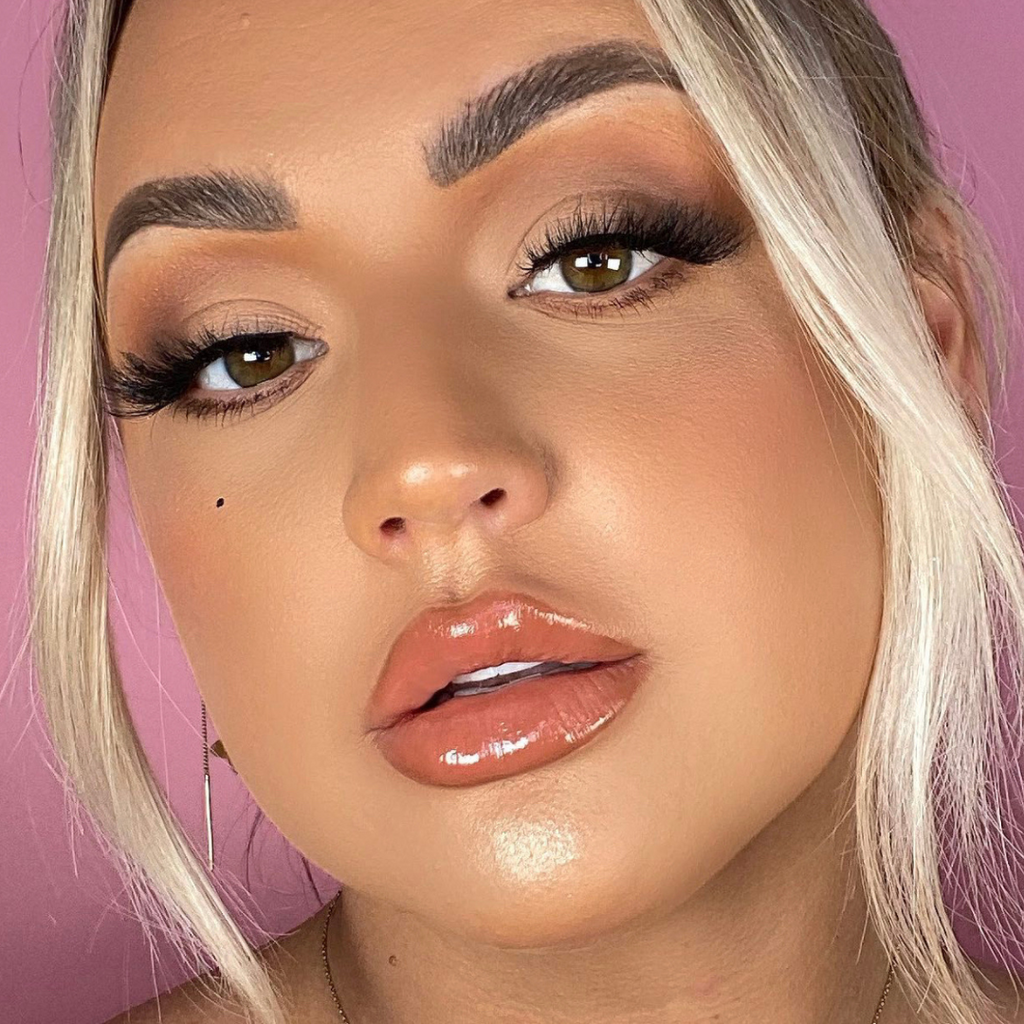 Eyebrow Shapes for Every Face: How to Flatter Your Features?