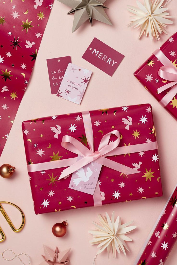 Luxury Gifts for Her: Elevate Your Gifting Game This Holiday Season