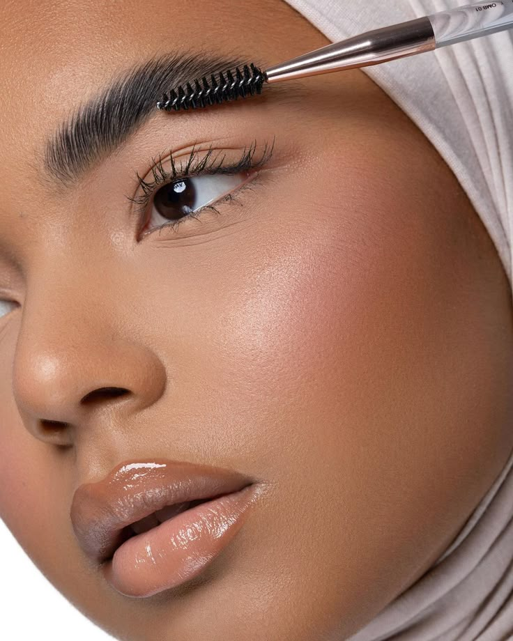 2025 Brow Trends: Products and Styles That Are Changing the Game